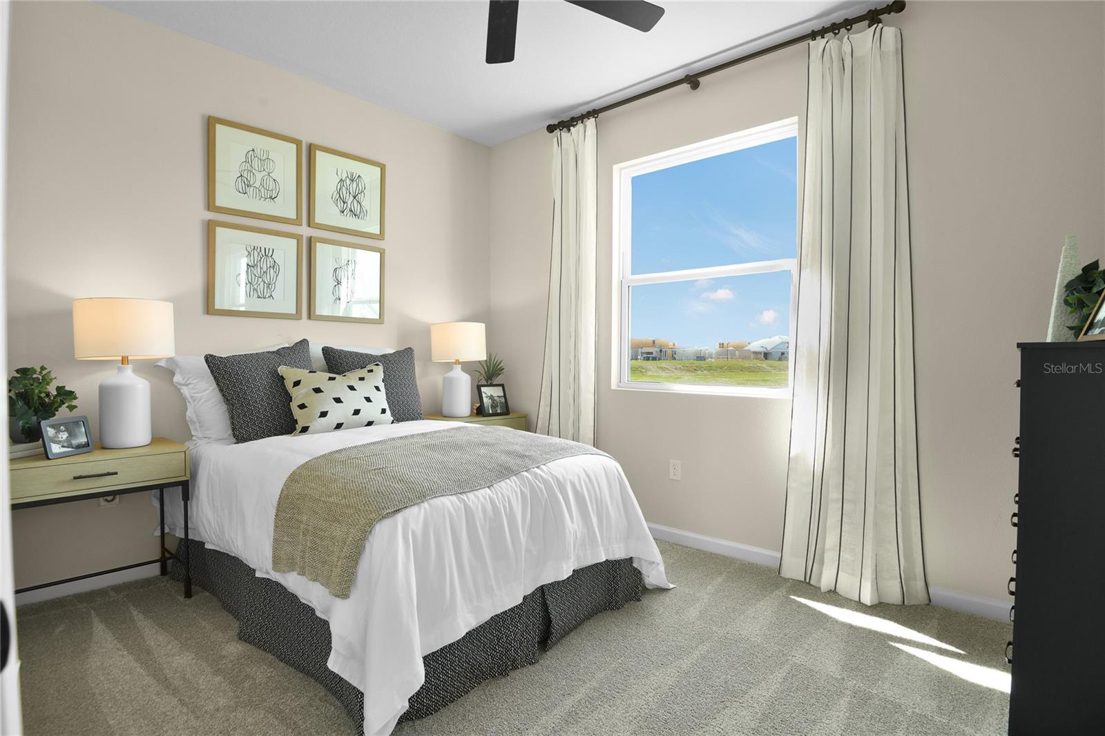 Image 6 of 26 For 14519 Banks Court