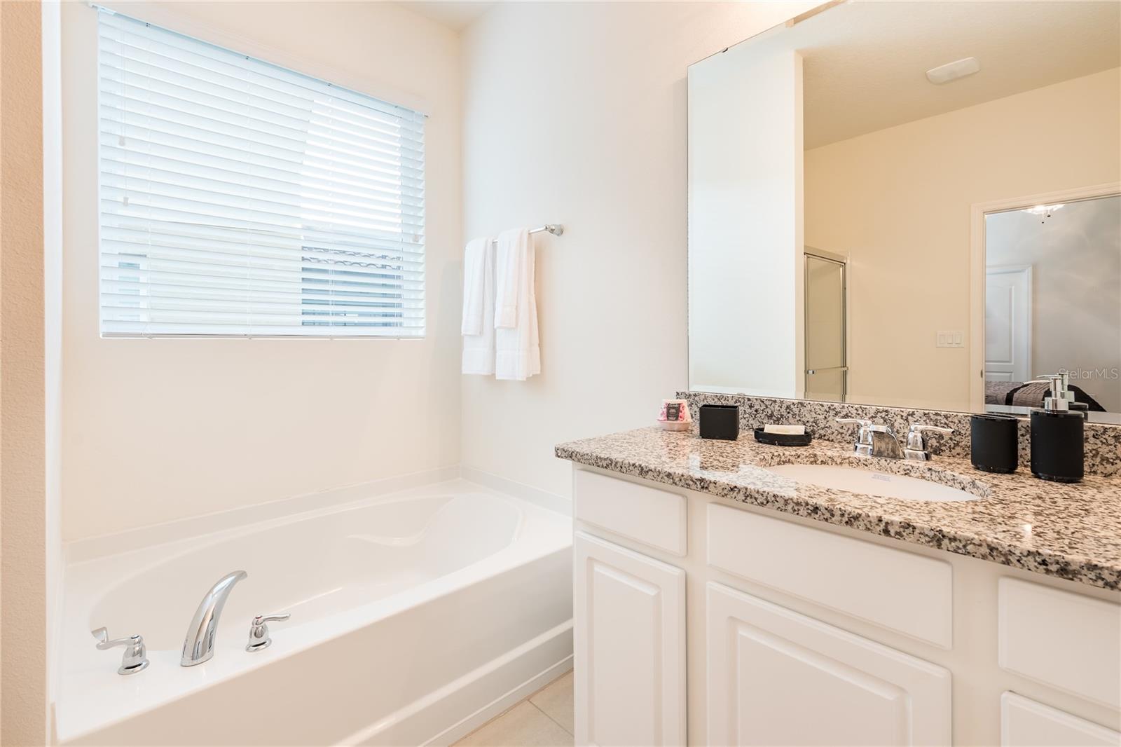 Image 16 of 58 For 5231 Wildwood Way