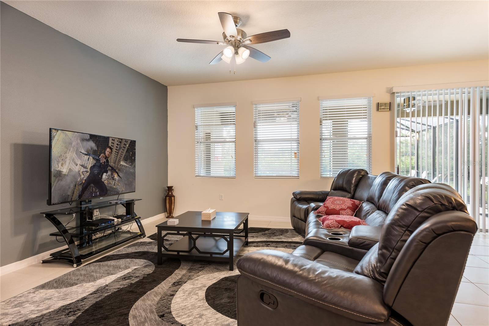 Image 3 of 58 For 5231 Wildwood Way