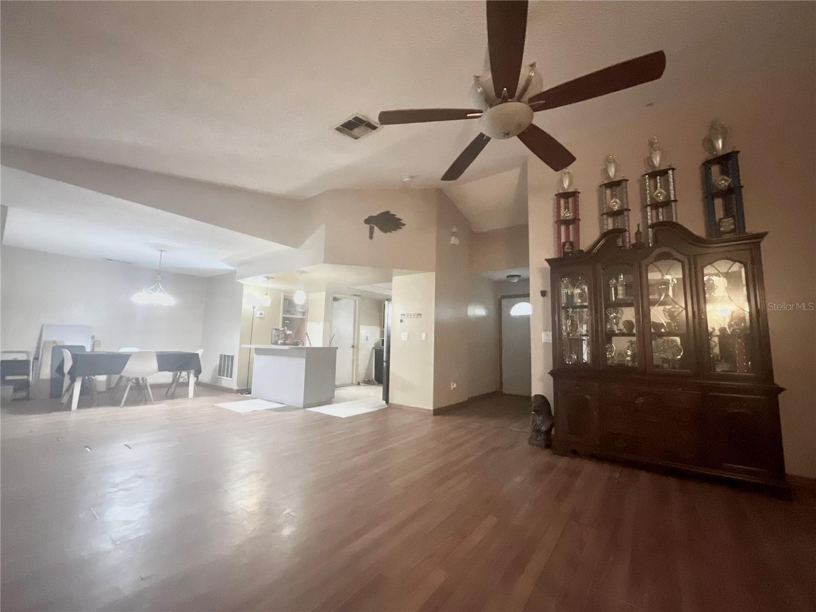 Image 4 of 10 For 136 Puelba Lane