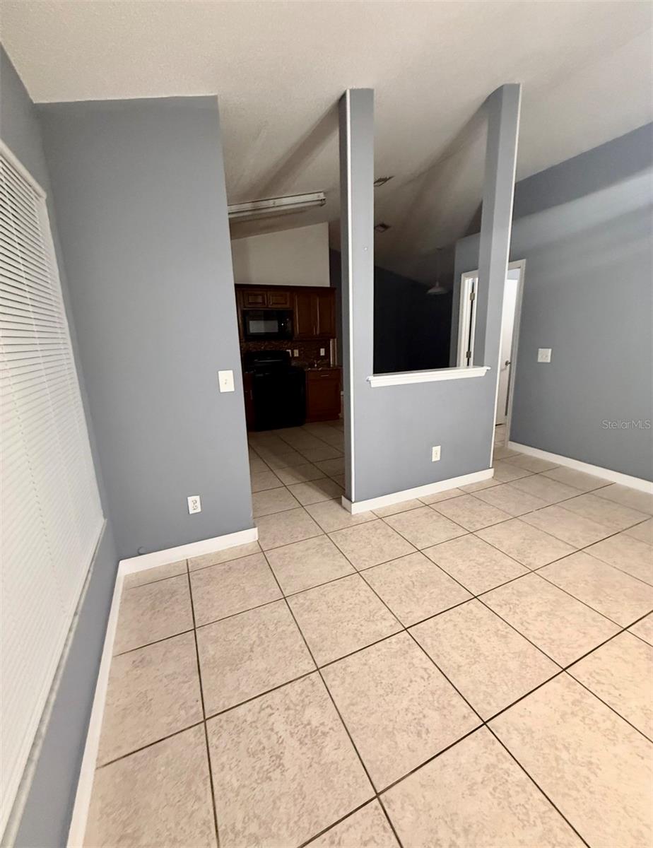 Image 6 of 8 For 9535 Lupine Ave