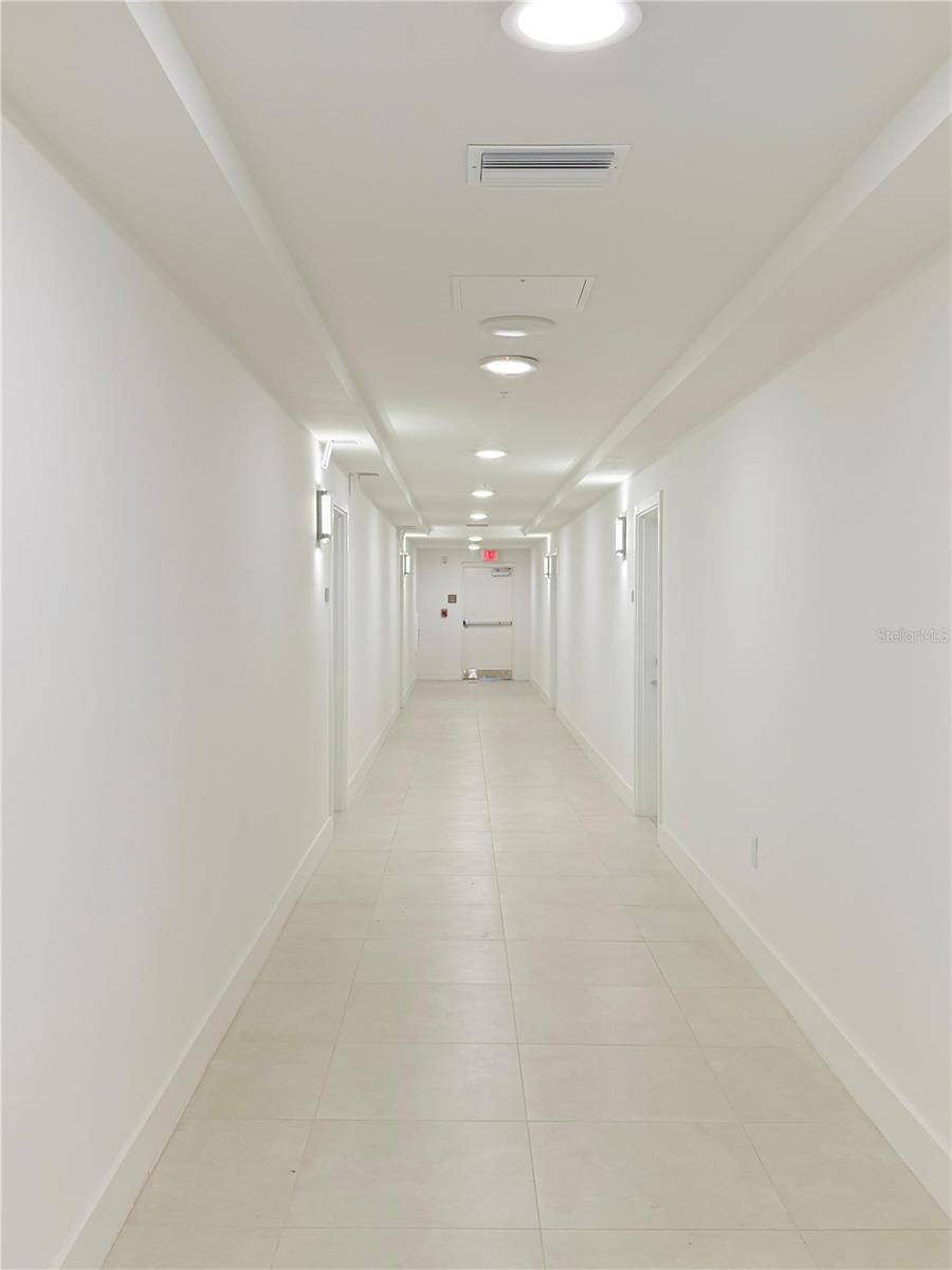 Image 17 of 26 For 5587 Millenia Park Blvd, Unit 221  221