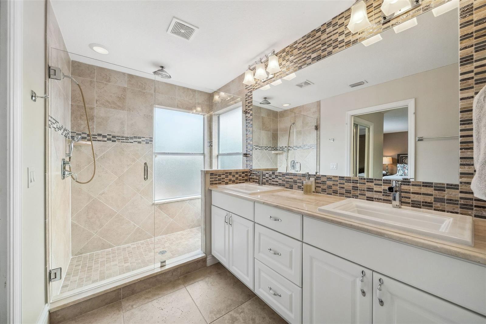 Image 27 of 42 For 7923 Versilia Drive