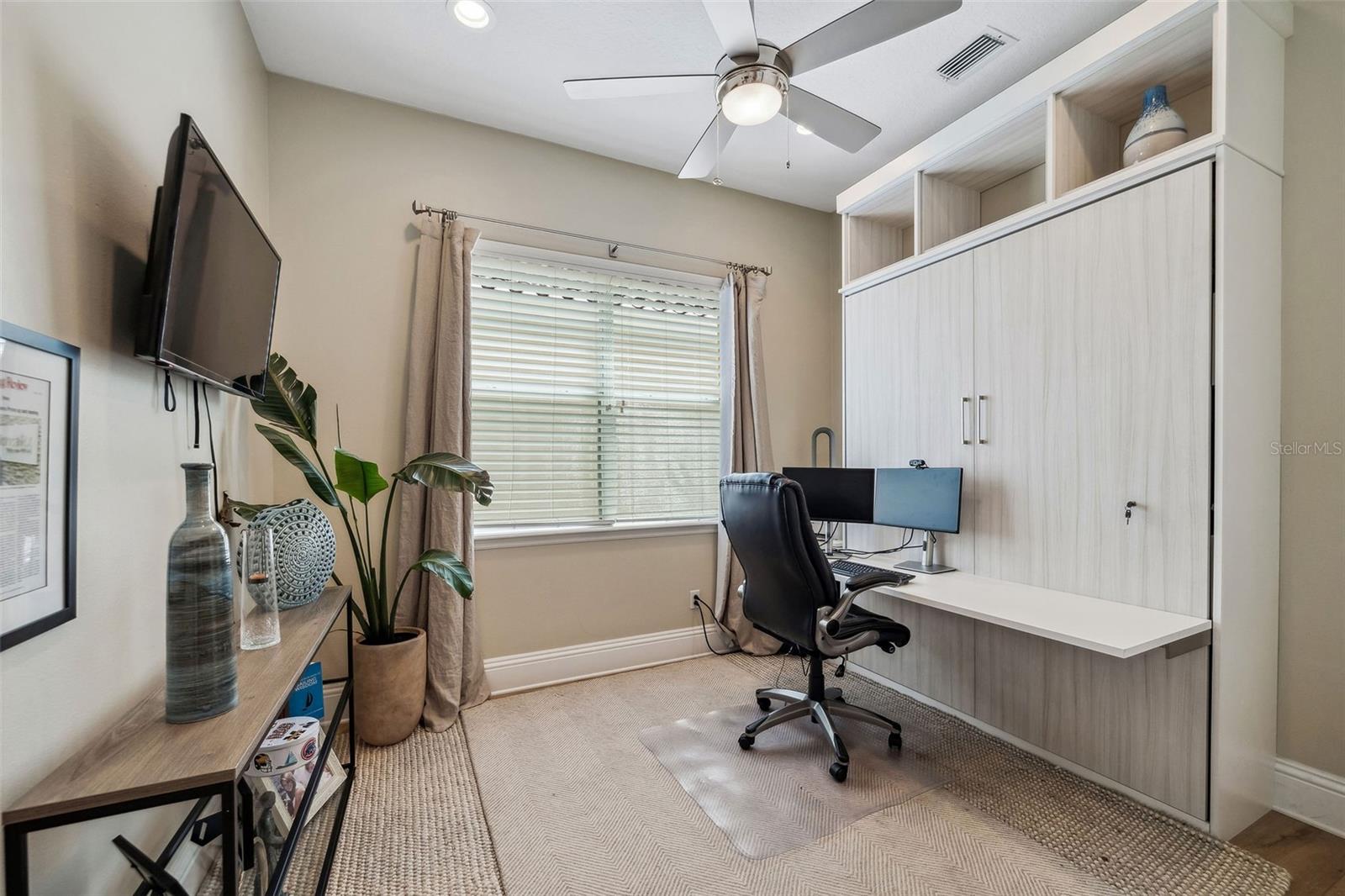 Image 28 of 42 For 7923 Versilia Drive