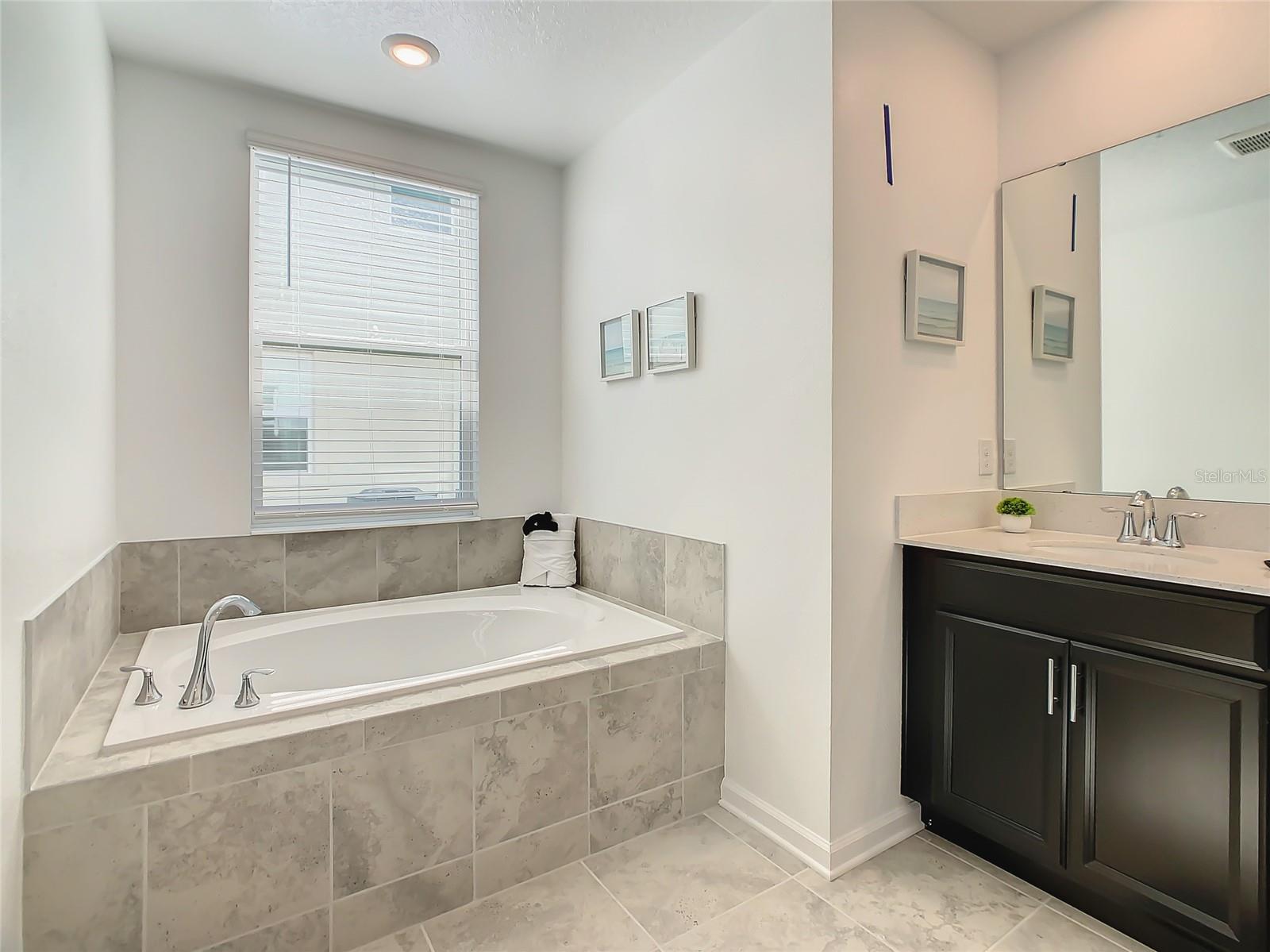 Image 9 of 54 For 1107 Challenge Dr  1502