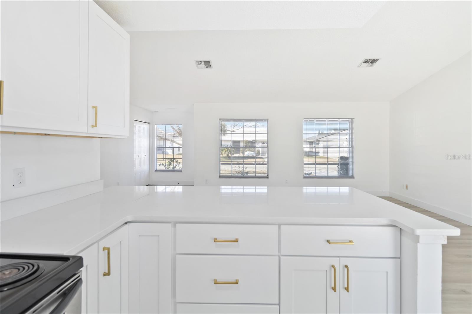 Image 13 of 21 For 11407 Splitwood Lane