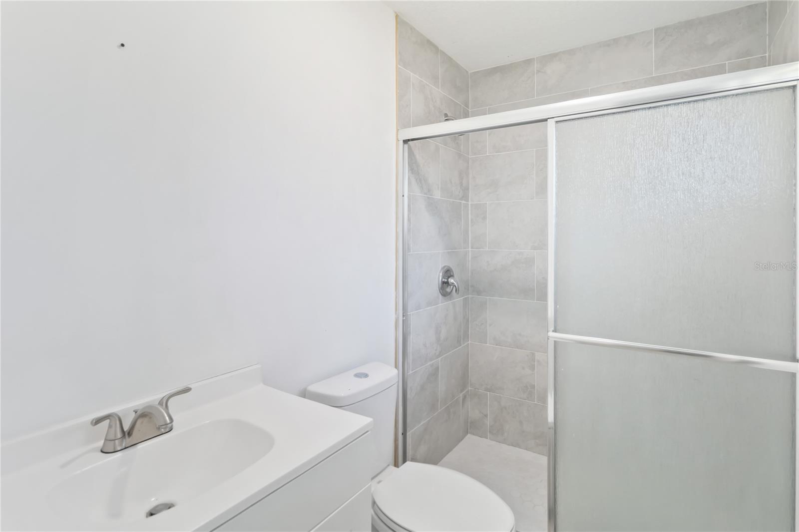 Image 20 of 21 For 11407 Splitwood Lane