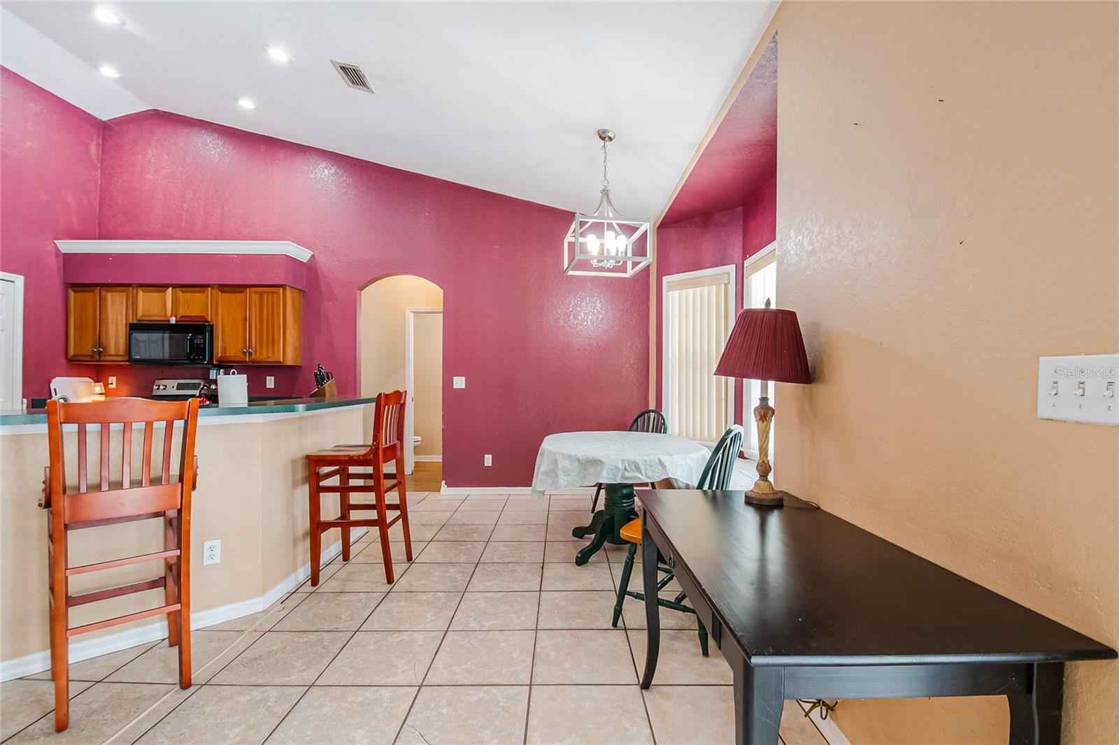 Image 17 of 41 For 8672 Mary Moser Lane