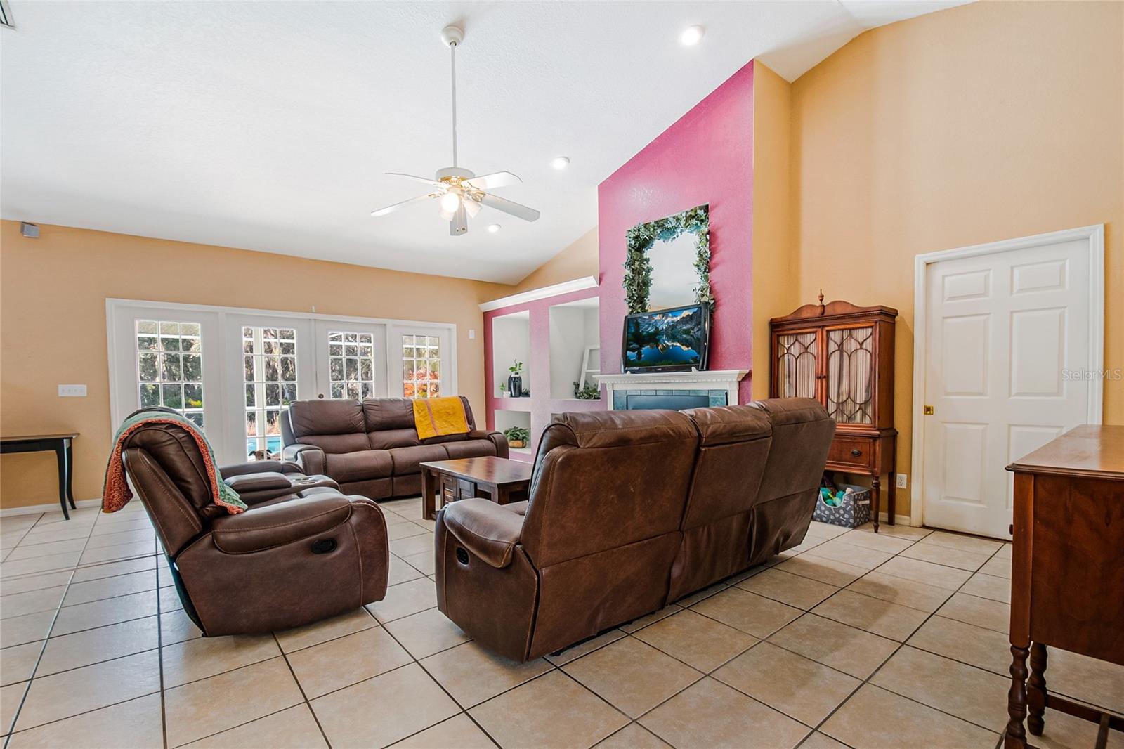 Image 21 of 41 For 8672 Mary Moser Lane