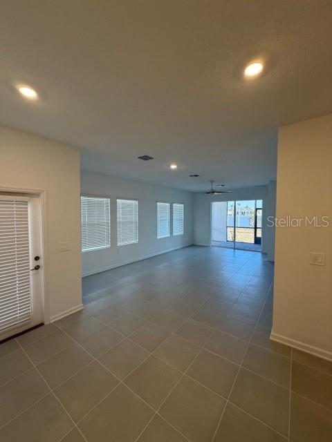 Image 15 of 28 For 4325 Curacao Place