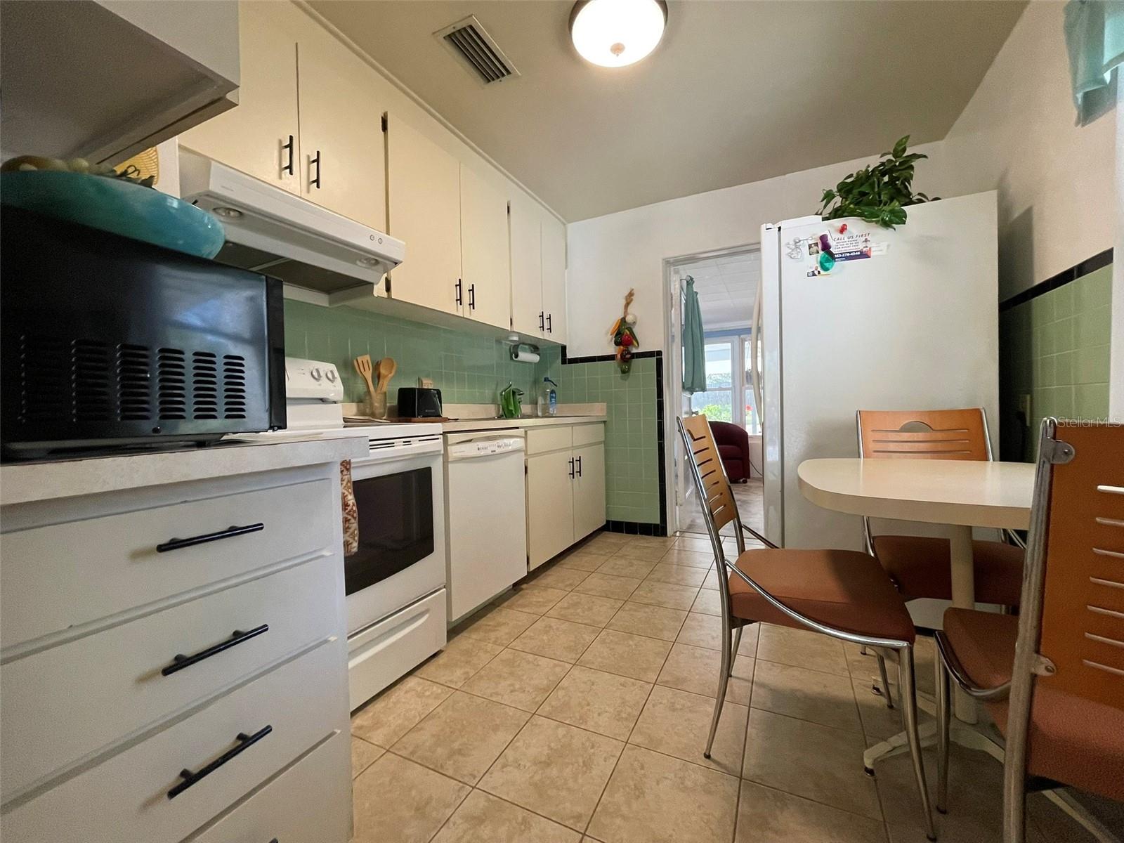 Image 12 of 36 For 1240 Druid Circle