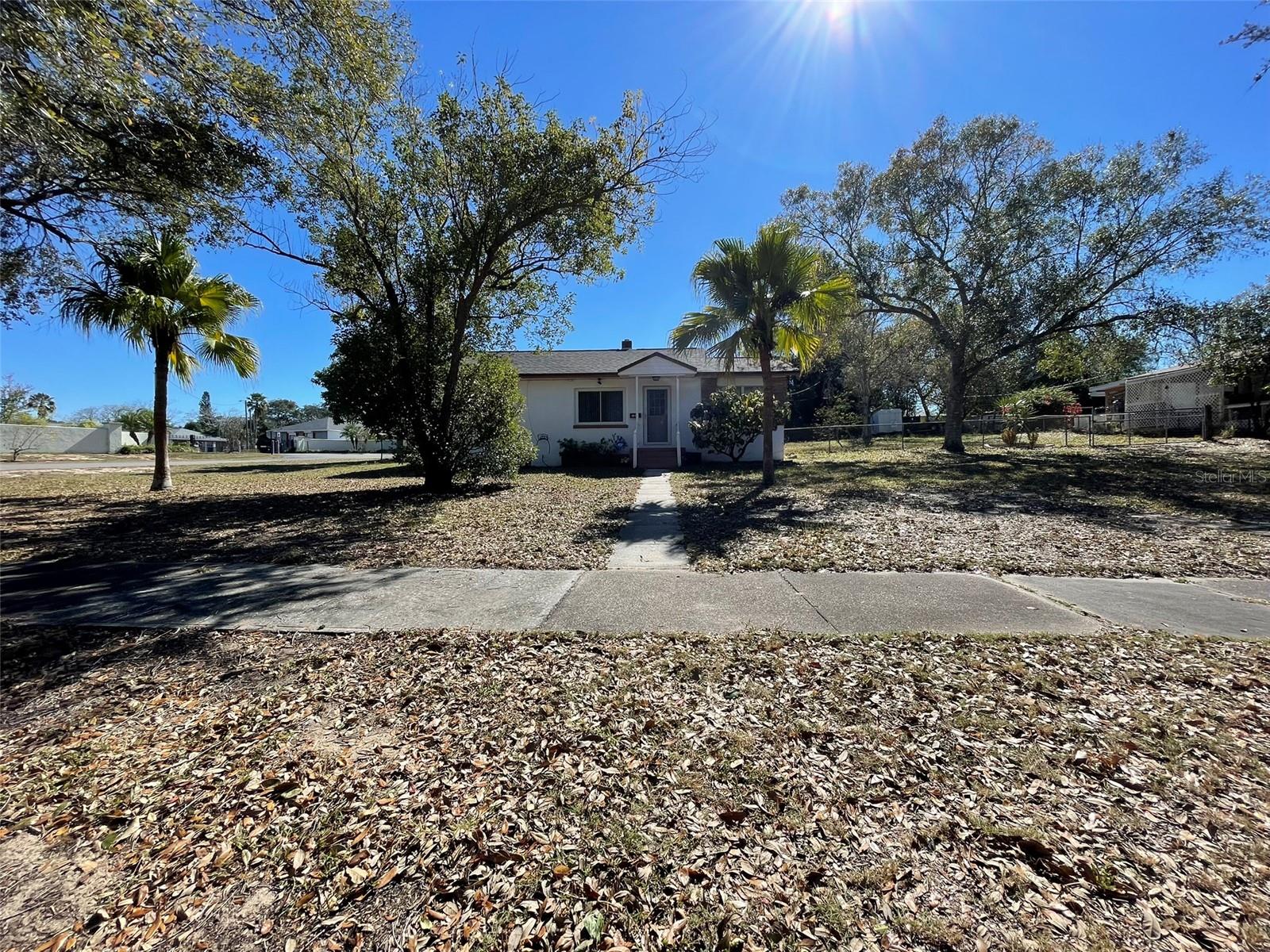 Image 3 of 36 For 1240 Druid Circle