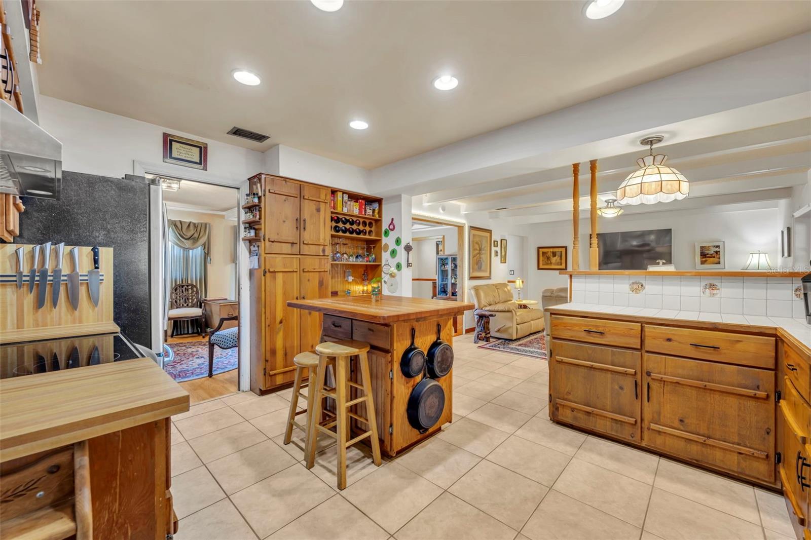 Image 9 of 29 For 606 Ponderosa Drive