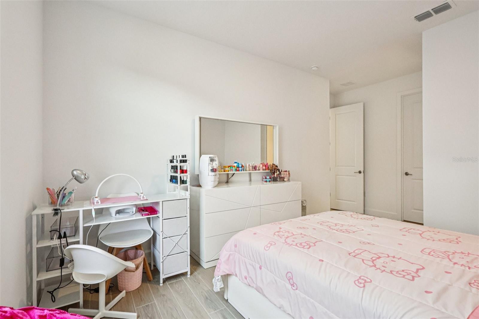 Image 28 of 59 For 710 Creeping Fig Street