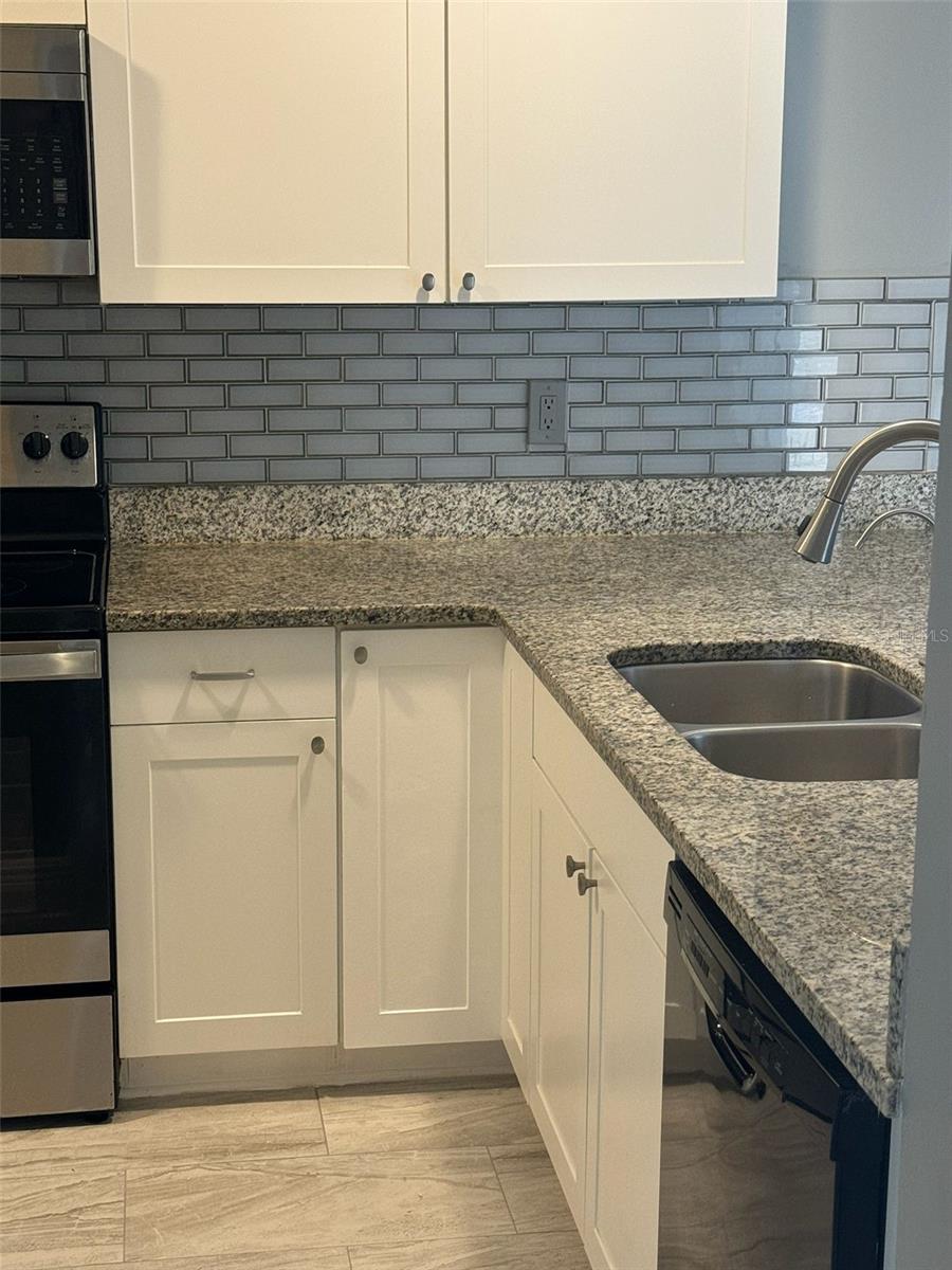 Image 7 of 14 For 1030 Abada Court Ne 110