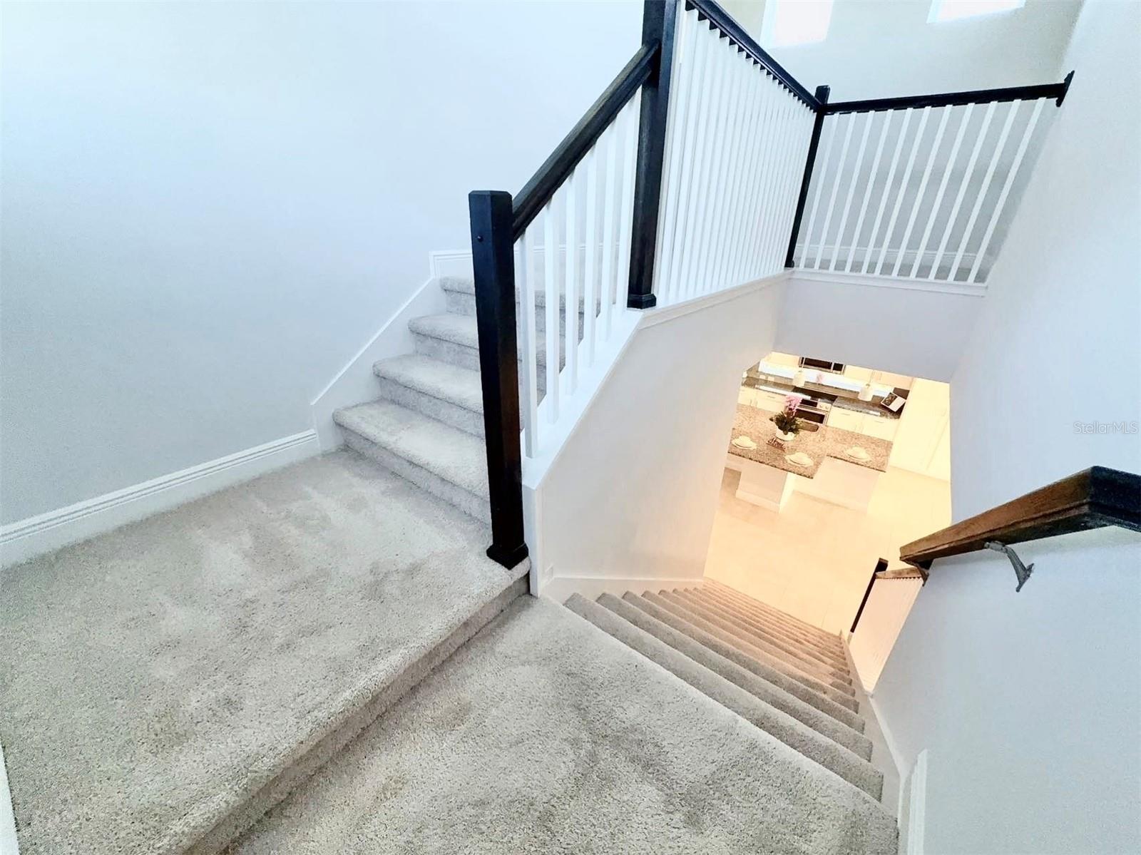 Image 21 of 51 For 13026 Stoddart Avenue