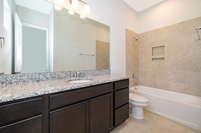 Image 25 of 51 For 13026 Stoddart Avenue