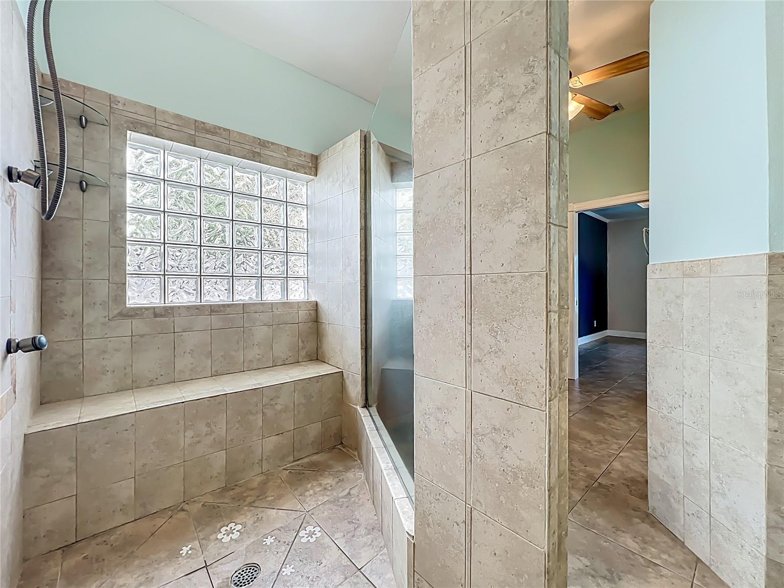 Image 24 of 76 For 2909 Smithfield Drive