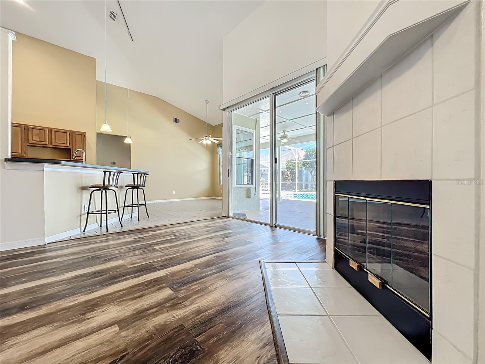 Image 47 of 76 For 2909 Smithfield Drive