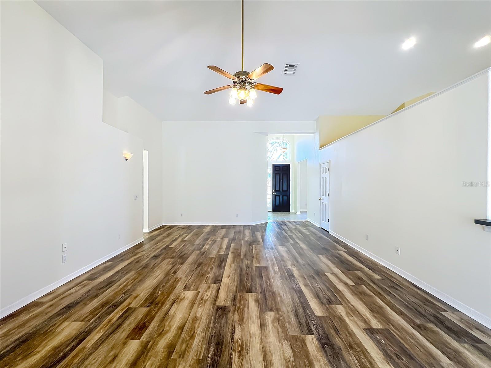 Image 48 of 76 For 2909 Smithfield Drive