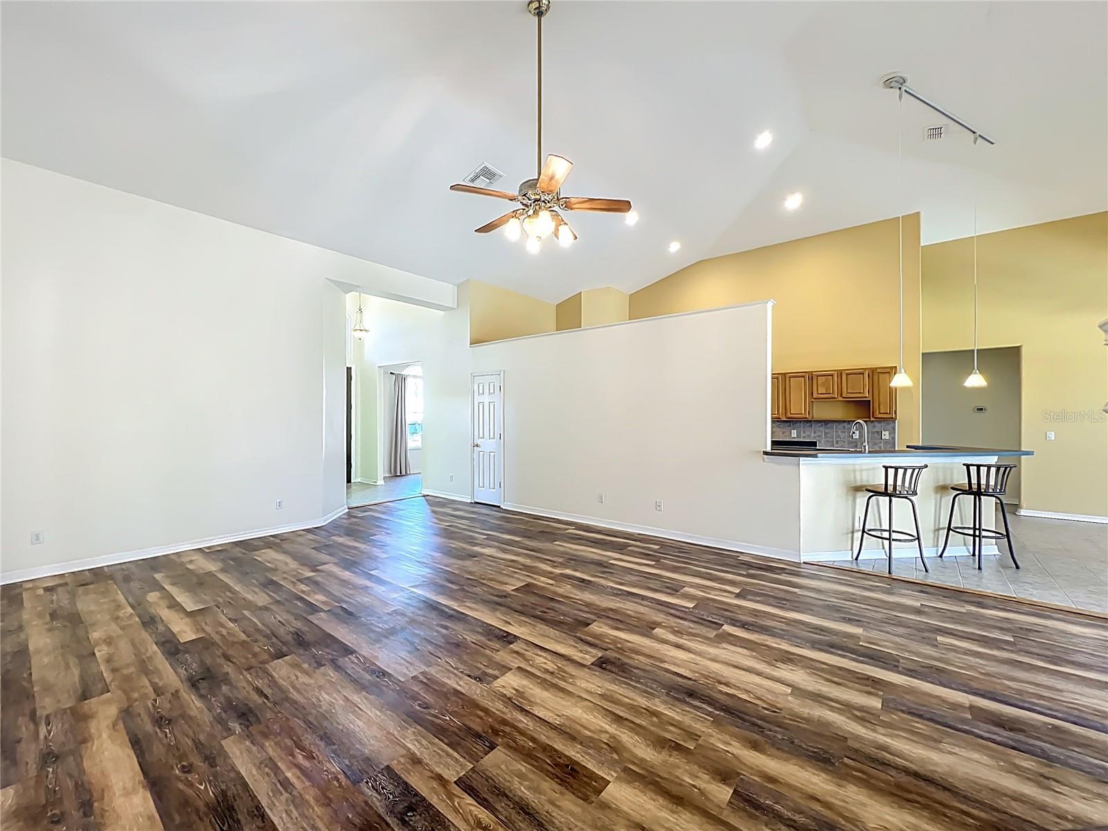 Image 50 of 76 For 2909 Smithfield Drive