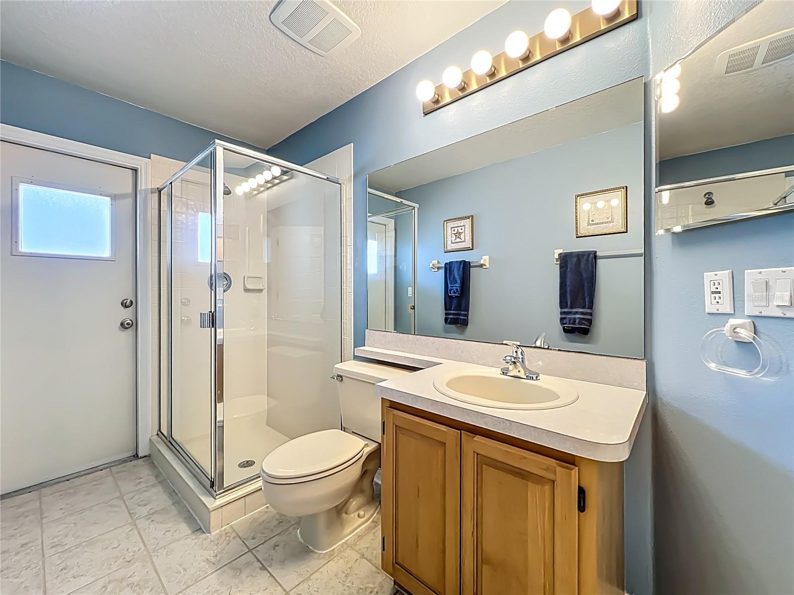 Image 63 of 76 For 2909 Smithfield Drive