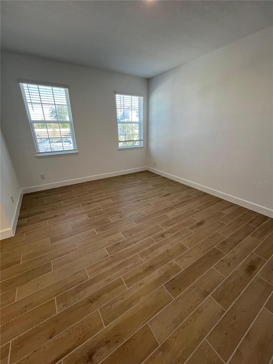 Image 4 of 24 For 2560 Cavanaugh Drive