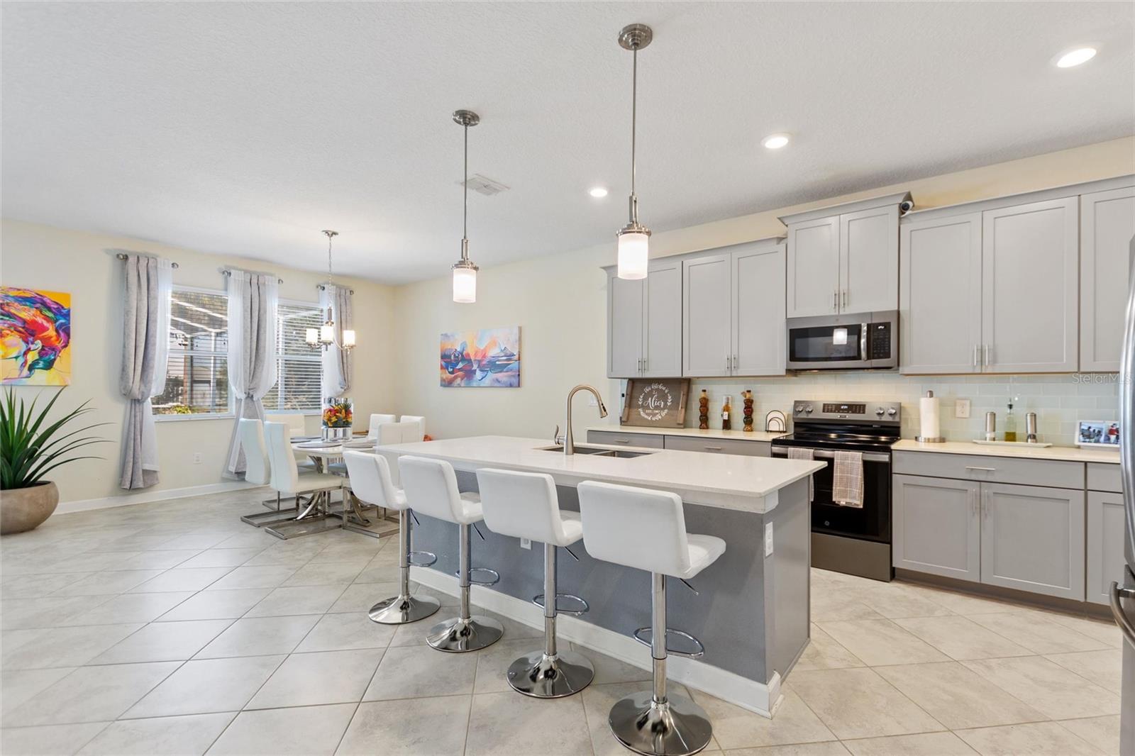 Image 12 of 82 For 8811 Bally Neal Looop