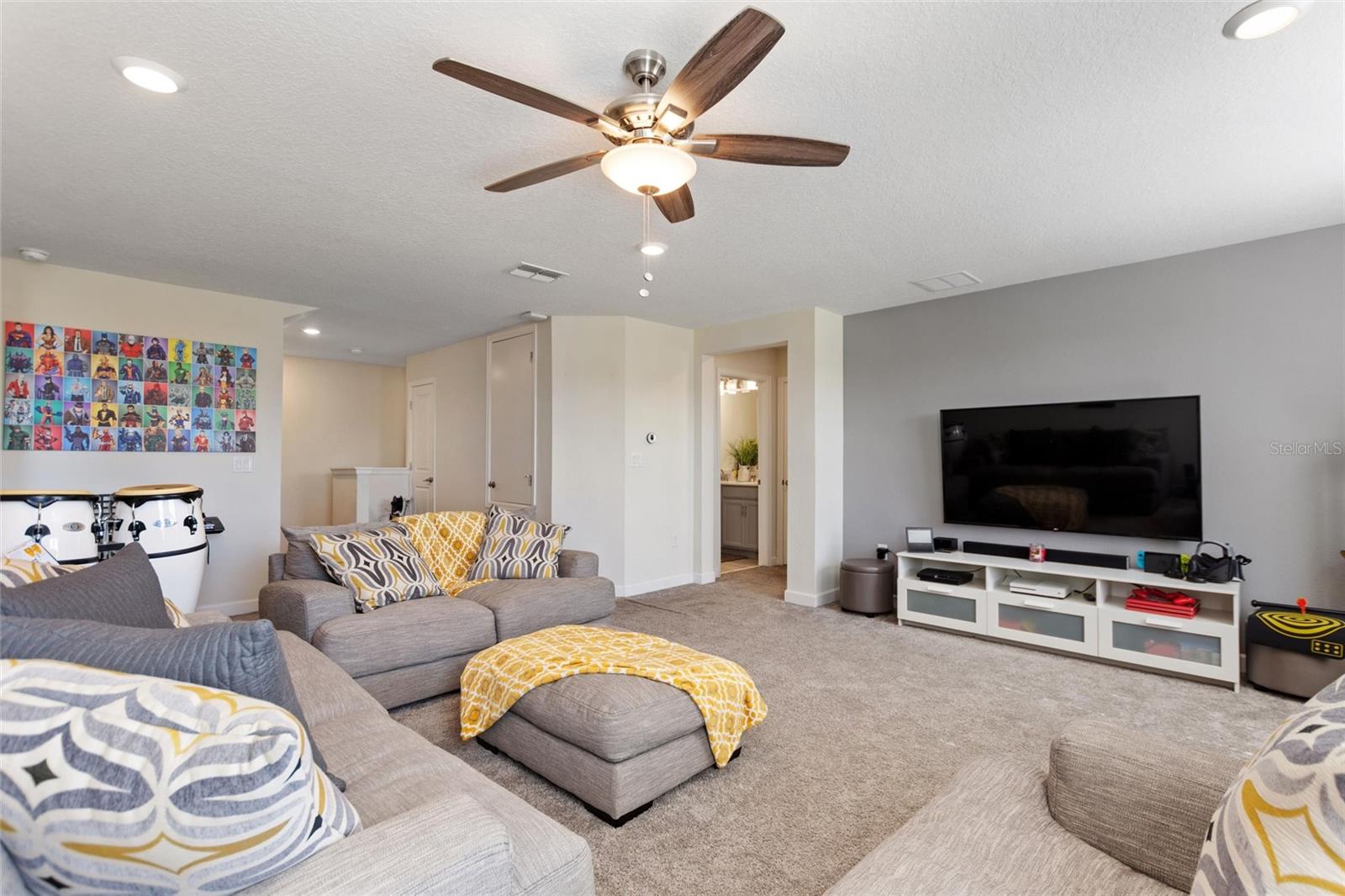 Image 30 of 82 For 8811 Bally Neal Looop