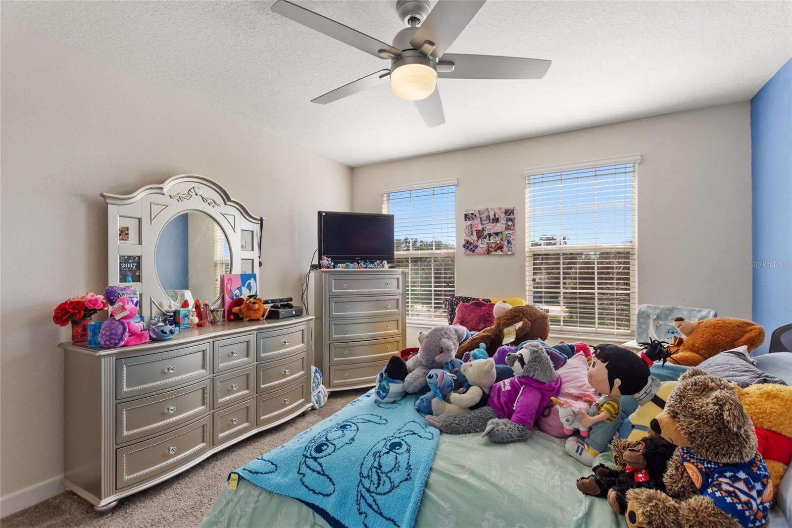 Image 34 of 82 For 8811 Bally Neal Looop