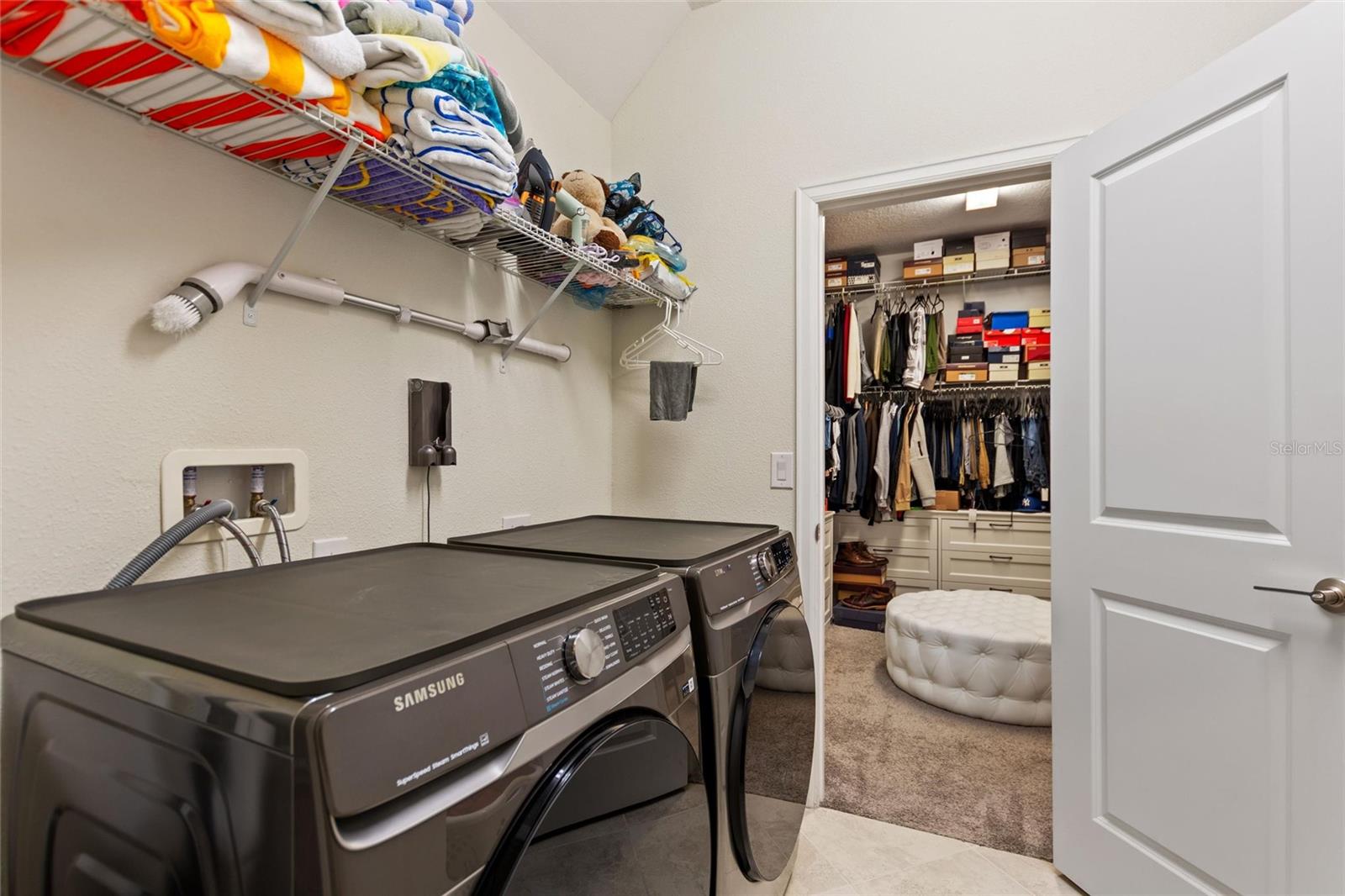 Image 44 of 82 For 8811 Bally Neal Looop