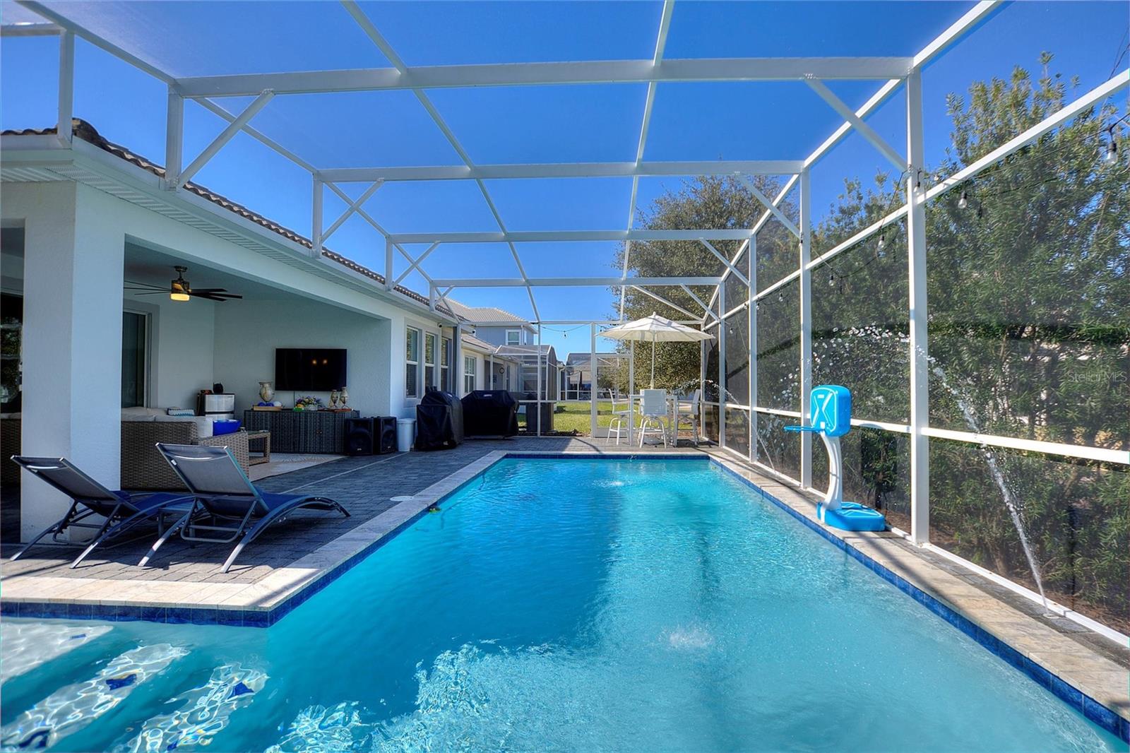 Image 47 of 82 For 8811 Bally Neal Looop