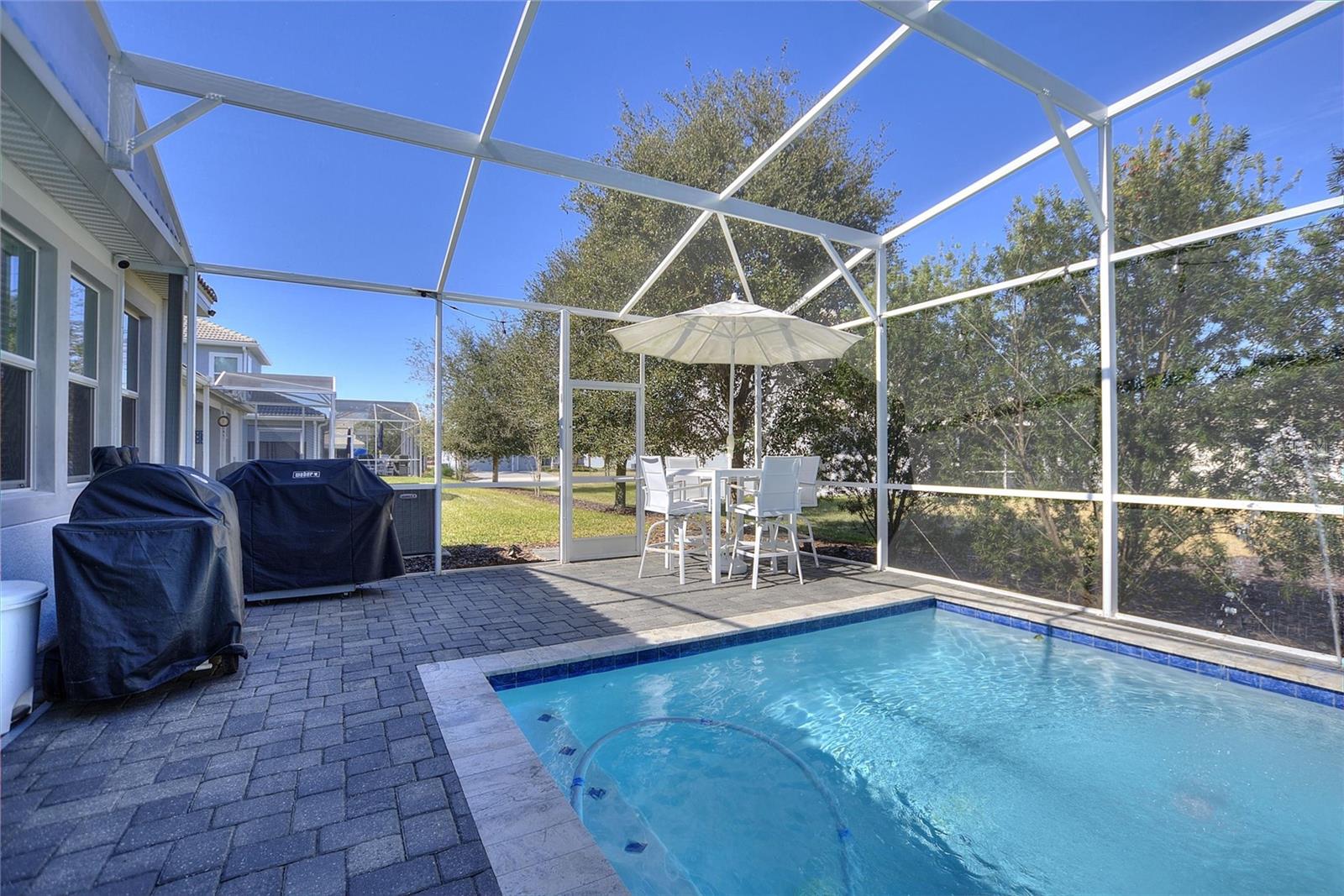 Image 48 of 82 For 8811 Bally Neal Looop