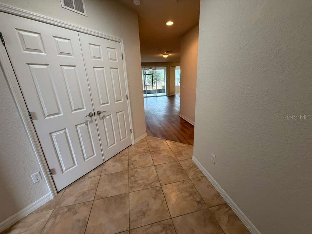 Image 12 of 34 For 8347 Bella Tierra Court 10445