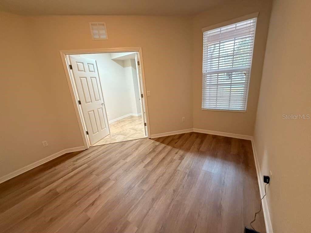 Image 18 of 34 For 8347 Bella Tierra Court 10445