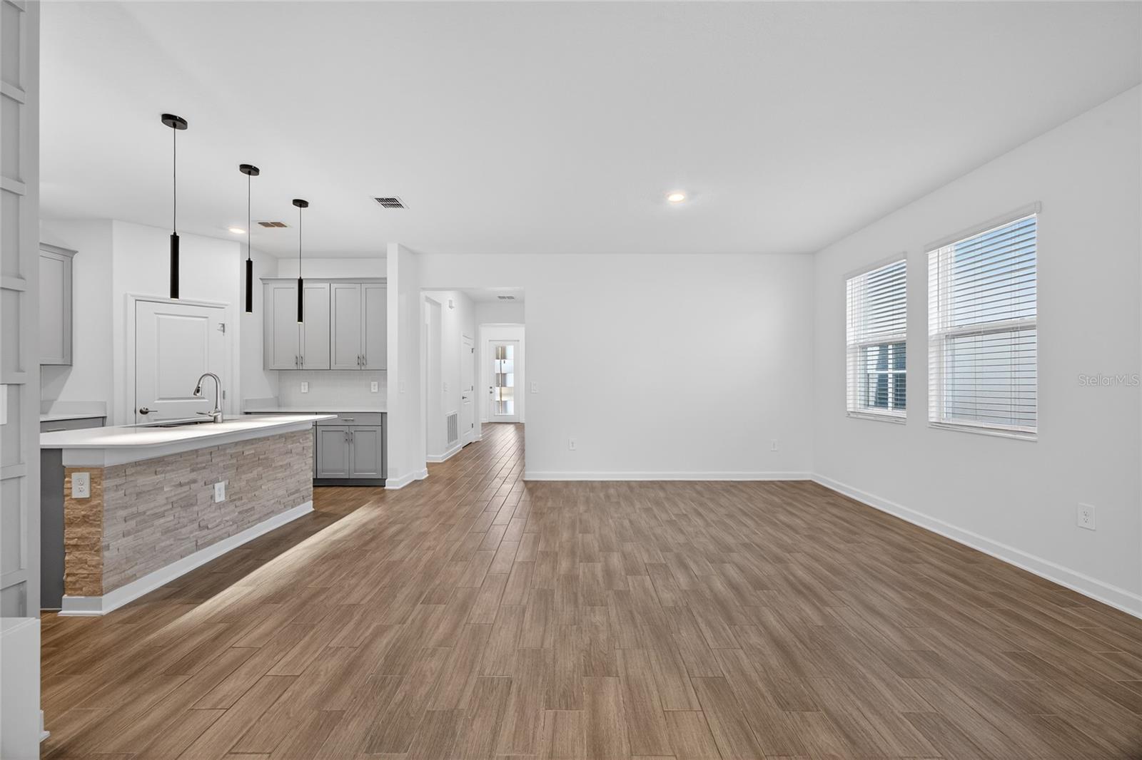 Image 34 of 79 For 11128 Lore Way