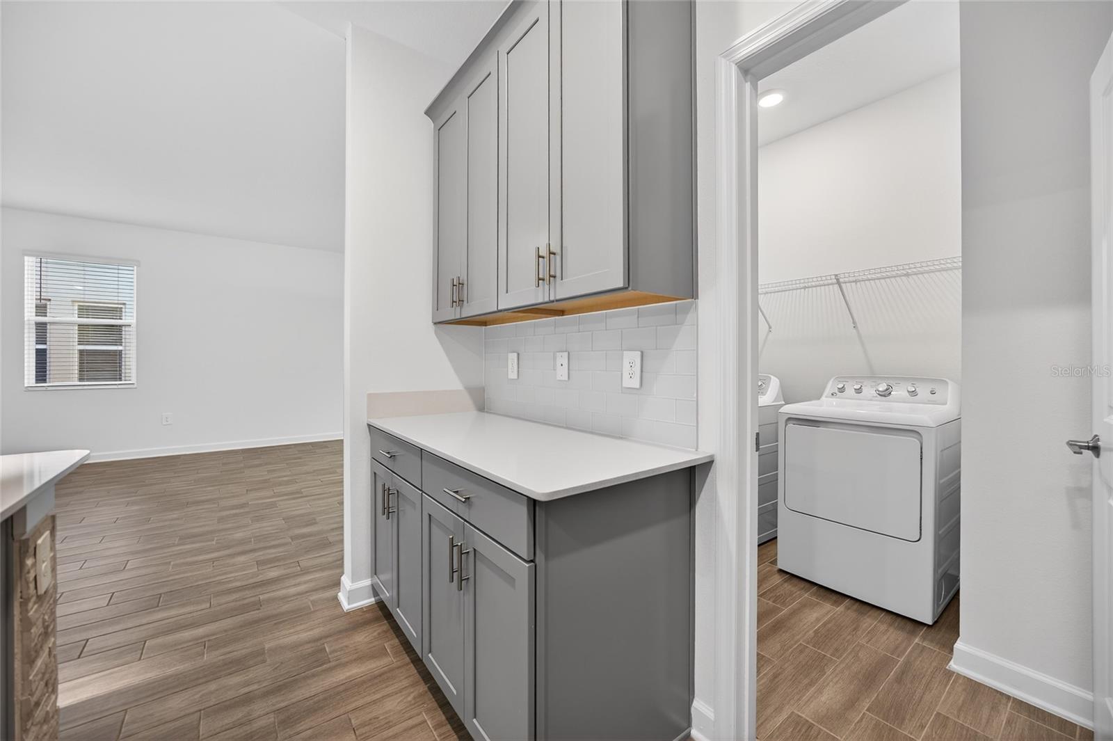 Image 42 of 79 For 11128 Lore Way