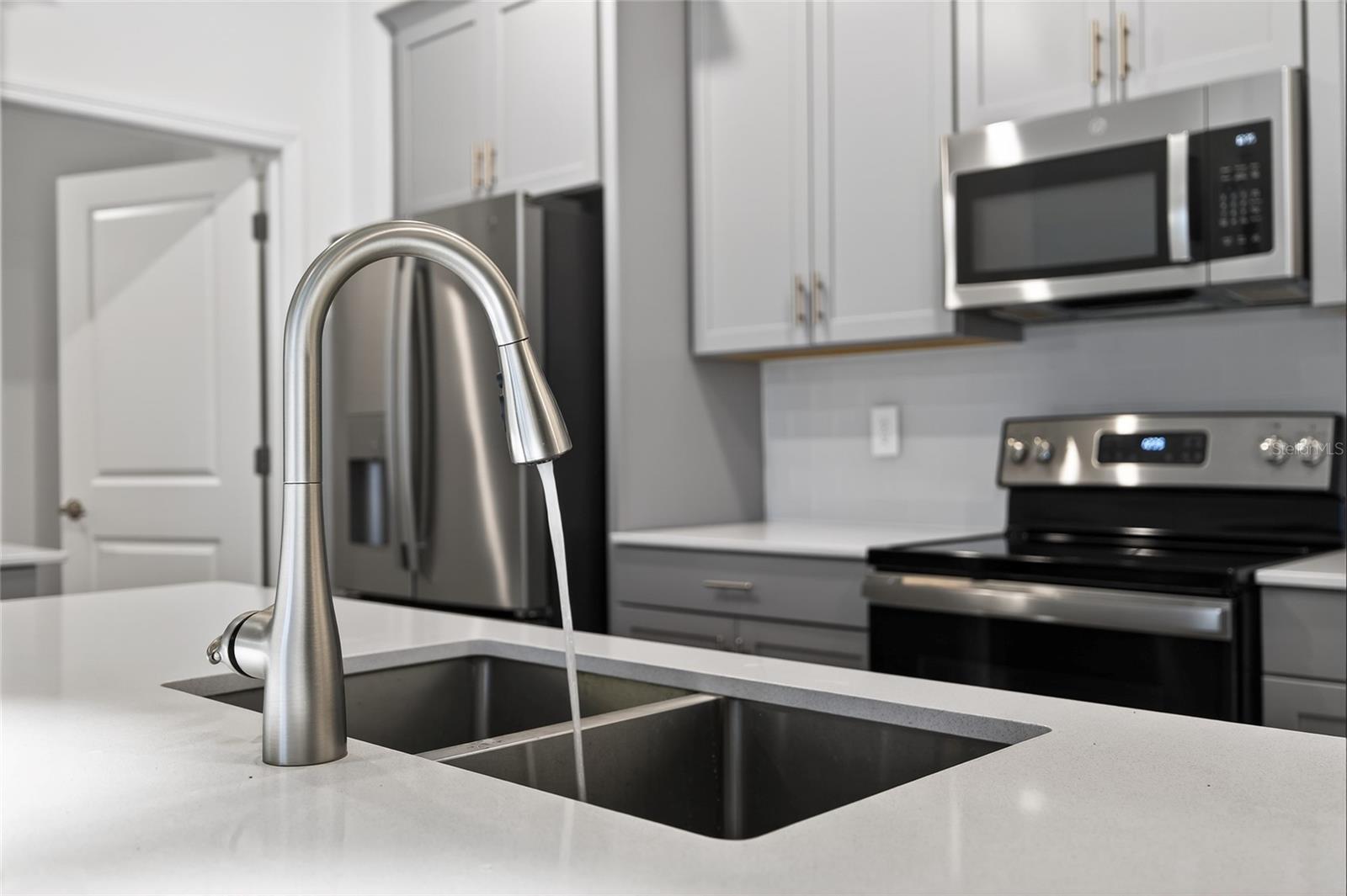 Image 43 of 79 For 11128 Lore Way