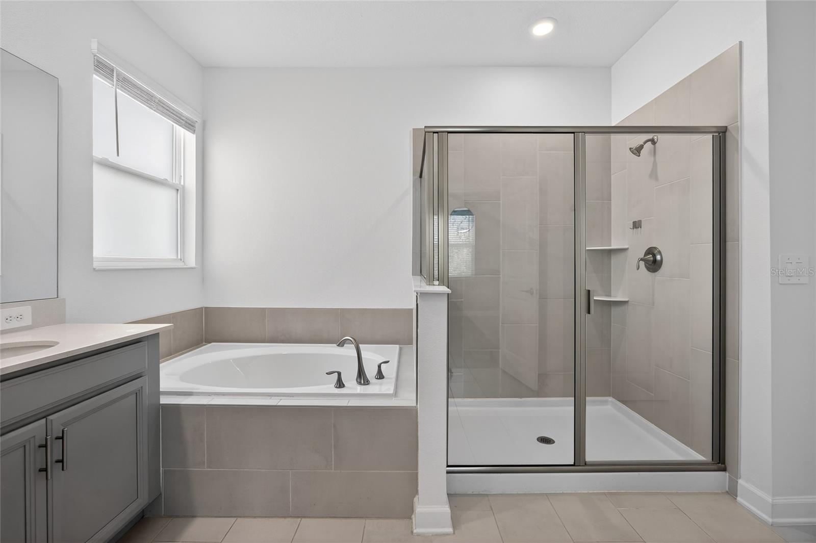 Image 47 of 79 For 11128 Lore Way