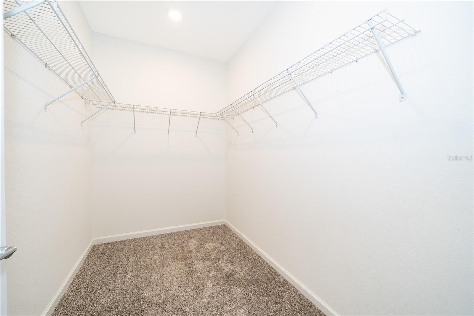 Image 17 of 20 For 6092 Peaceful Parkway