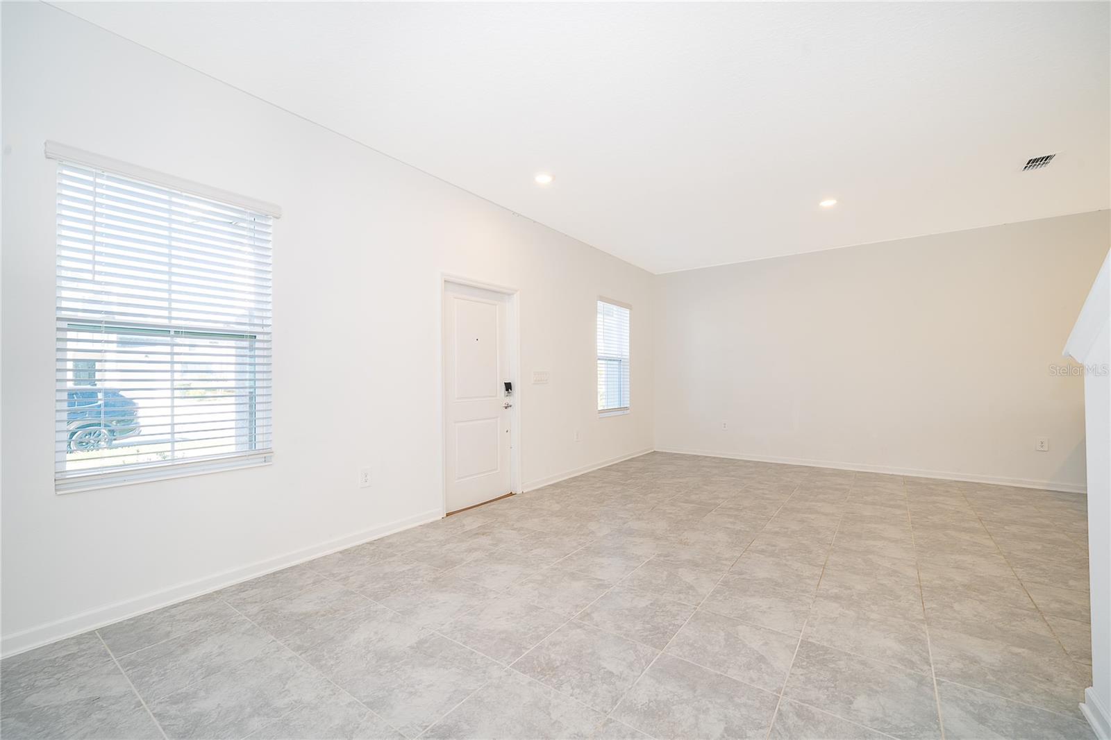 Image 3 of 20 For 6092 Peaceful Parkway