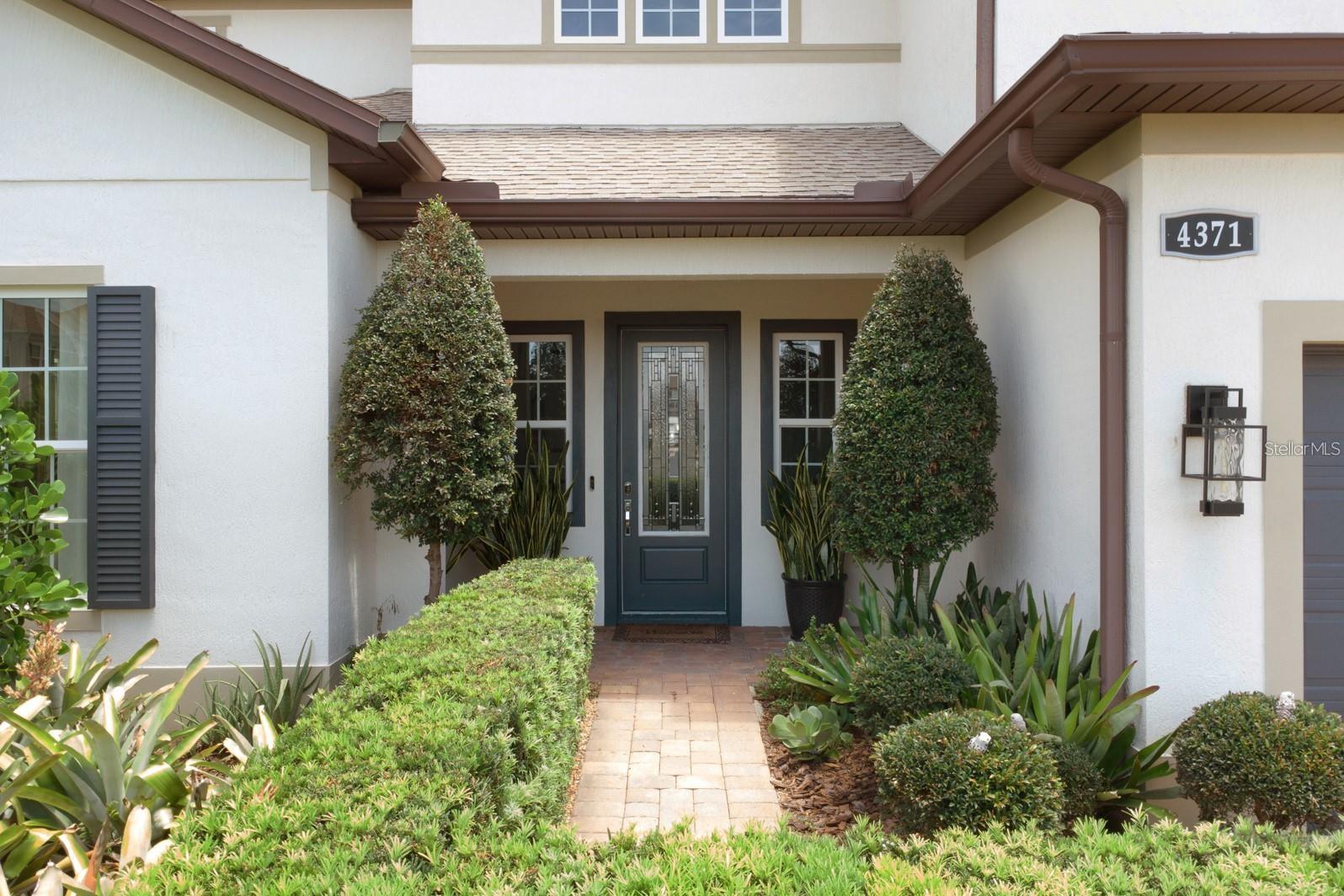 Listing photo id 1 for 4371 Summer Breeze Way