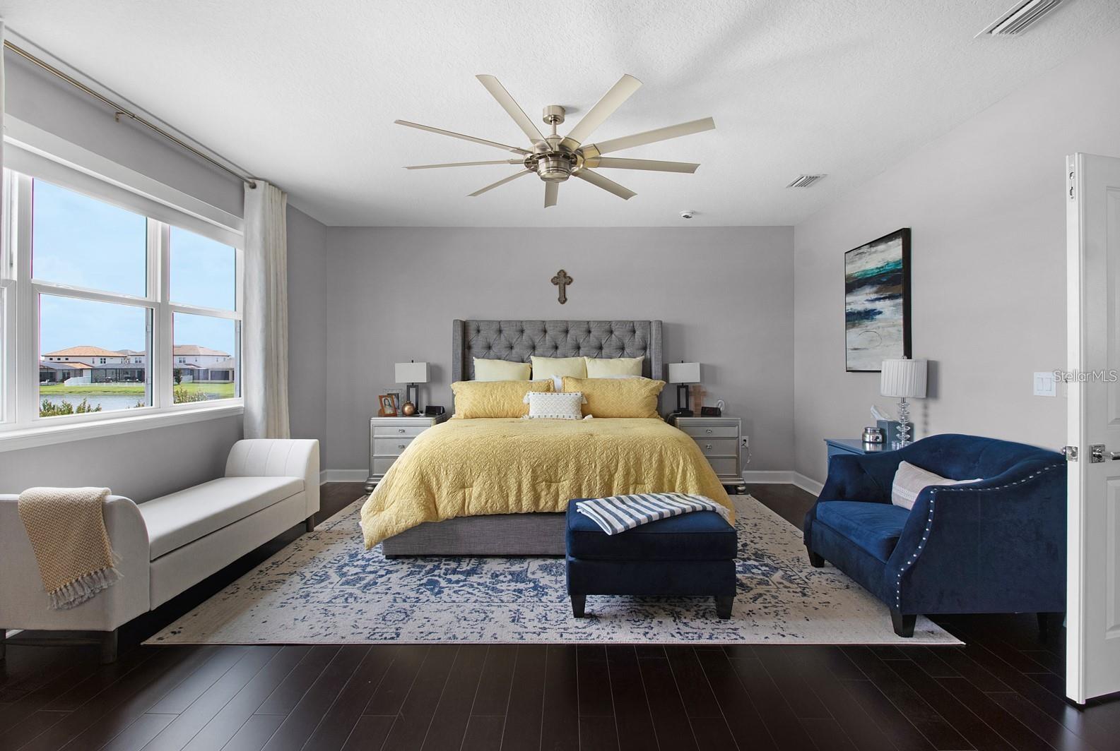 Listing photo id 34 for 4371 Summer Breeze Way