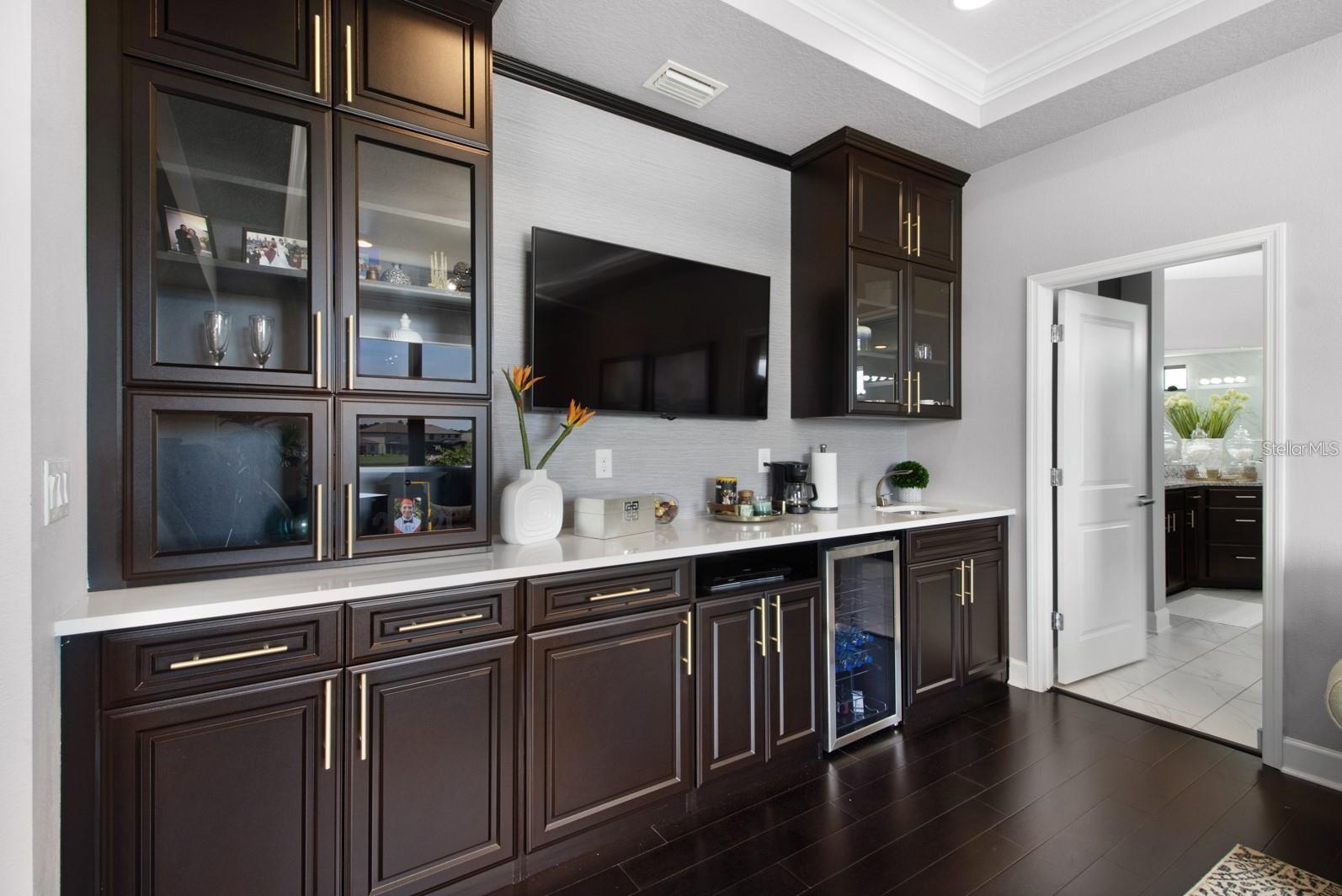 Listing photo id 37 for 4371 Summer Breeze Way