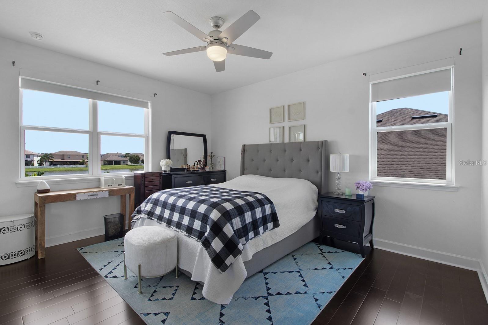 Listing photo id 43 for 4371 Summer Breeze Way