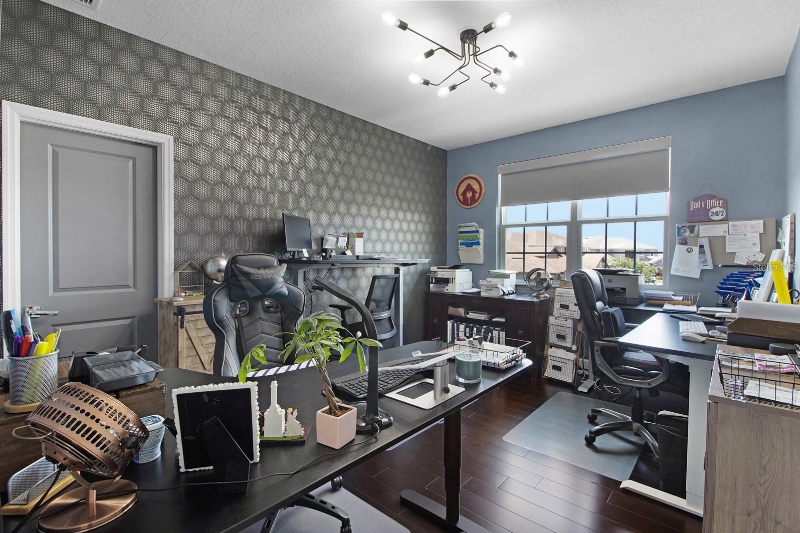 Listing photo id 47 for 4371 Summer Breeze Way