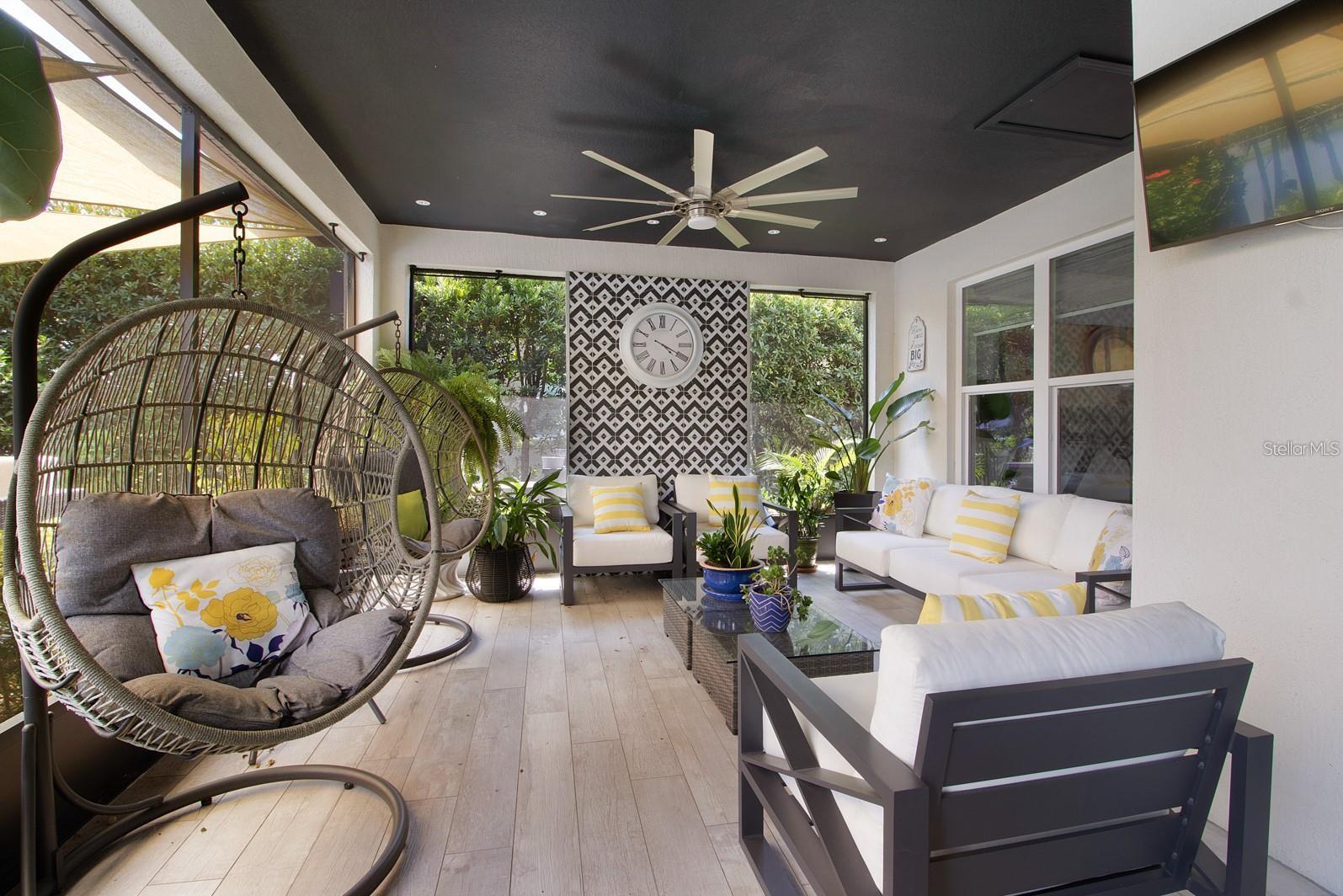 Listing photo id 51 for 4371 Summer Breeze Way