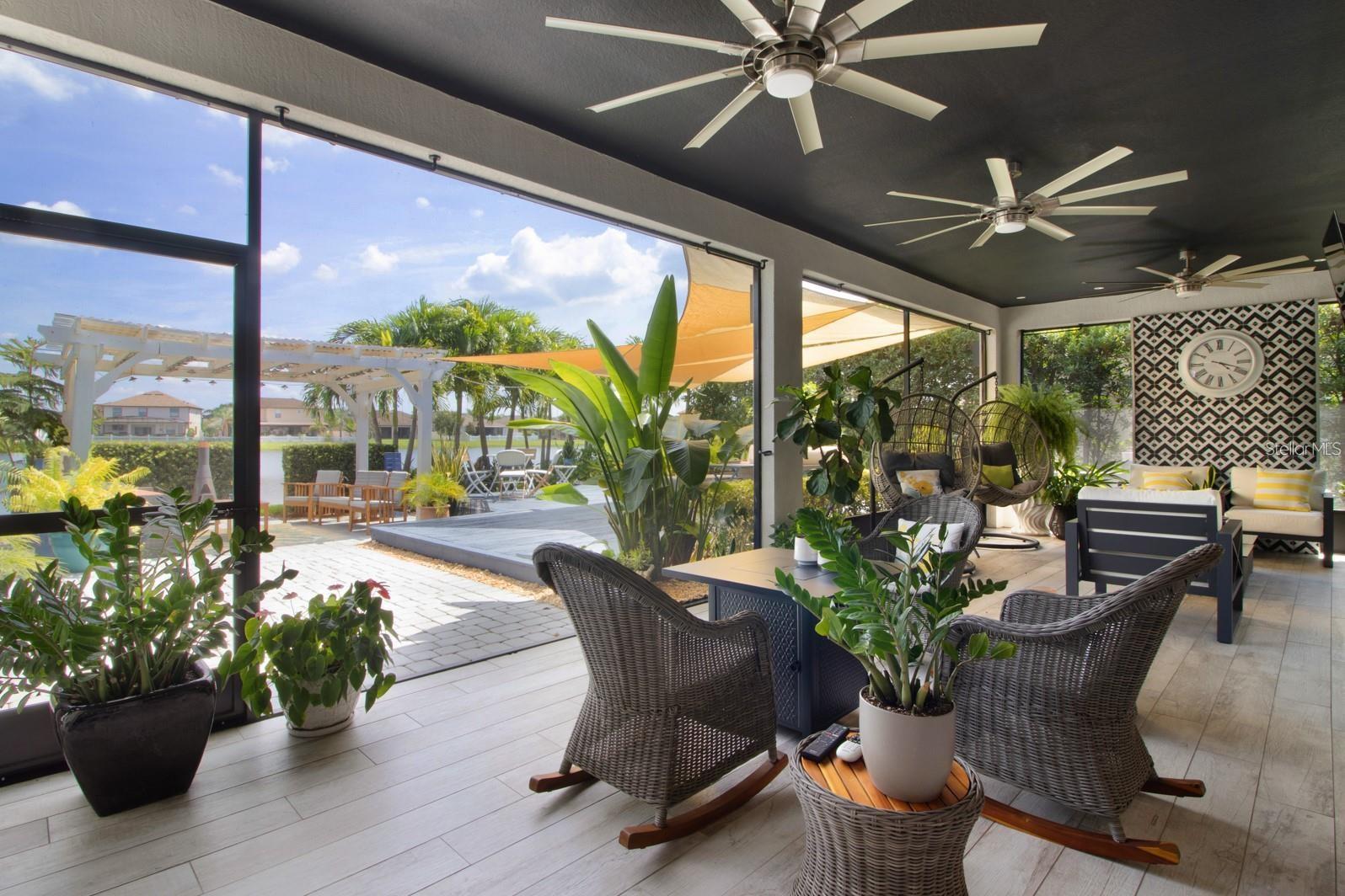 Listing photo id 52 for 4371 Summer Breeze Way