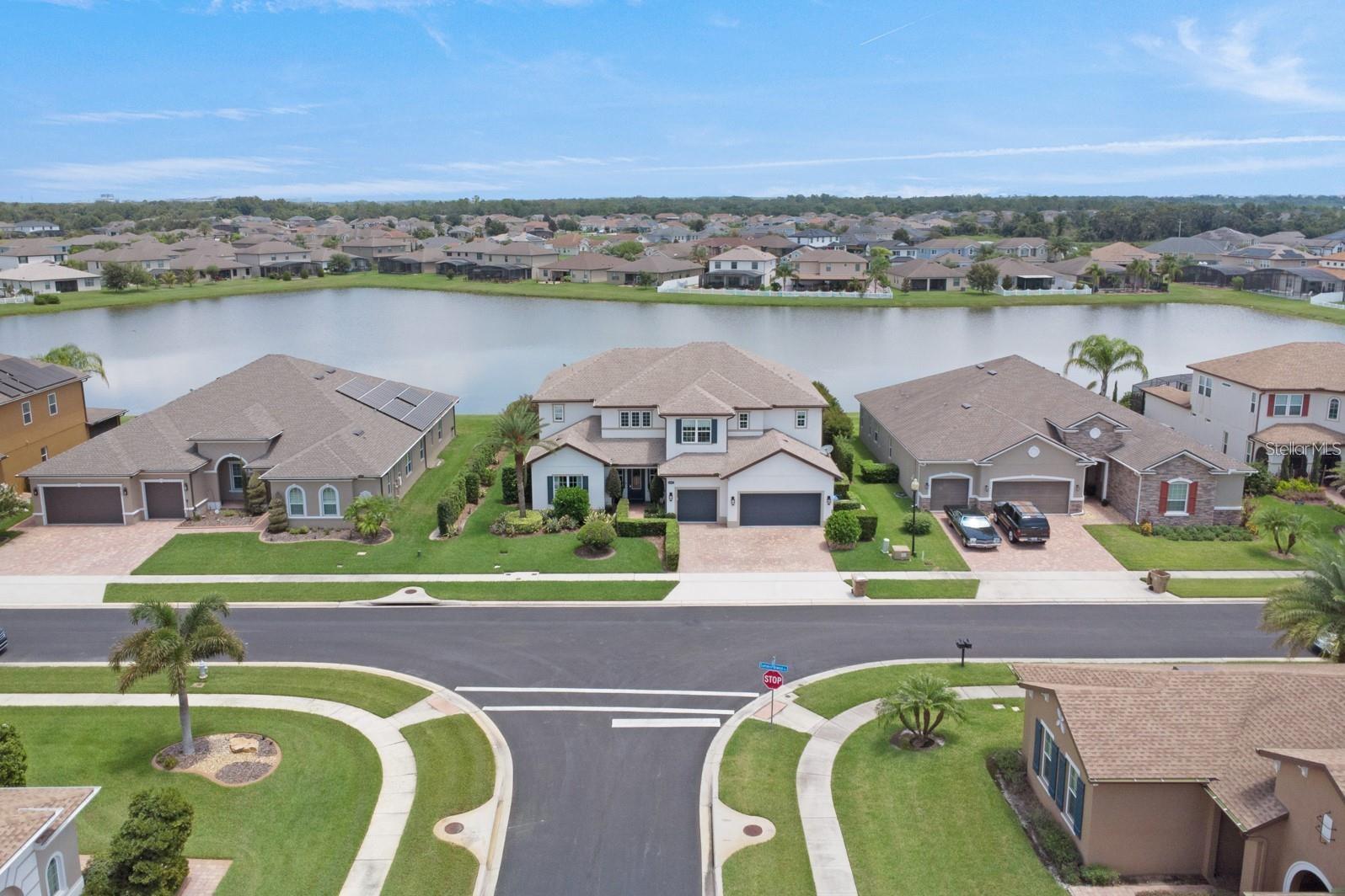 Listing photo id 63 for 4371 Summer Breeze Way