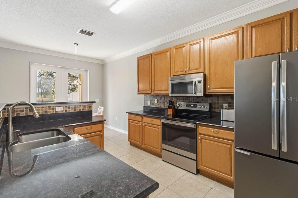 Image 16 of 42 For 5450 Silver Thistle Lane